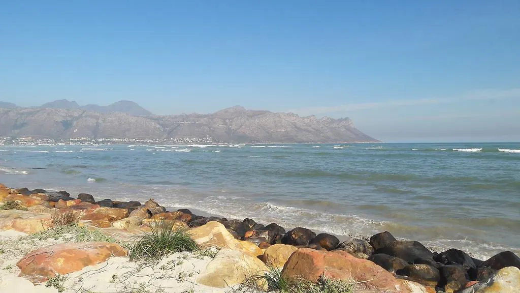 Sunset 786 Holiday Accommodation Unit-207 Strand South Africa